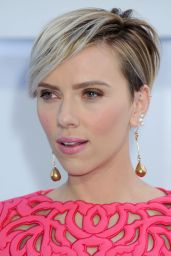 Scarlett Johansson – 2015 MTV Movie Awards in Los Angeles