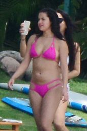 Selena Gomez Hot in Bikini in Mexico - Part II, April 2015
