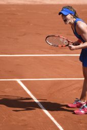 Alize Cornet – 2015 French Tennis Open at Roland Garros in Paris – 2nd Round