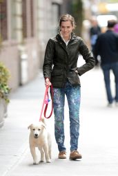 Allison Williams - Walking Her Dog in New York City, April 2015