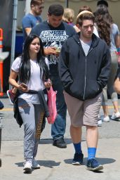 Ariel Winter at The Farmers Market in Los Angeles, May 2015