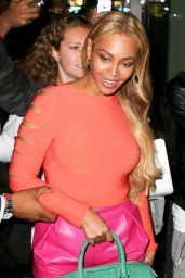 Beyonce Knowles - Outside Her Office Building in New York City, May 2015