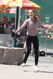 Brie Larson - On the Set of Basmati Blues in New York, May 2015