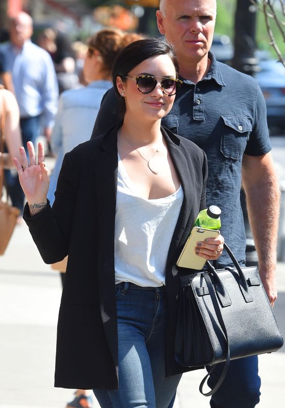 Demi Lovato - Out in New York City, May 2015