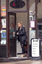 Elsa Pataky - Out in Central London, May 2015
