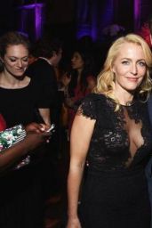 Gillian Anderson Arrives at Entertainment Weekly and People Magazine Party in NYC, May 2015