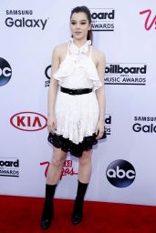 Hailee Steinfeld - 2015 Billboard Music Awards in Las Vegas