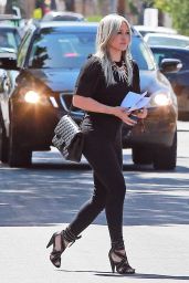 Hilary Duff Casual Style - Out in West Hollywood, May 2015