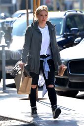 Hilary Duff - Leaving Cafe Zinque in Los Angeles, May 2015
