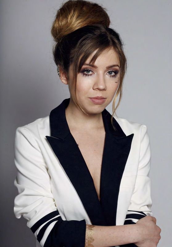 Jennette McCurdy - Afterglow Magazine (US) Issue #21 - May 2015