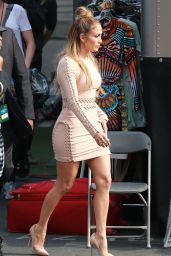Jennifer Lopez - American Idol Studio in Hollywood, May 2015