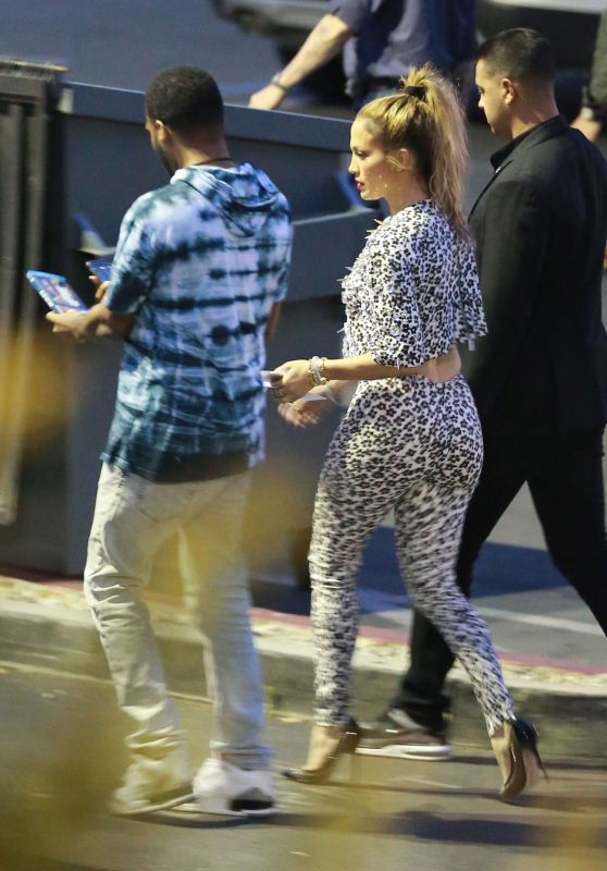 Jennifer Lopez - American Idol Studios in Hollywood, April 2015