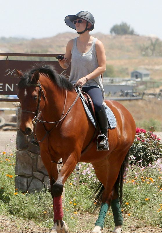 Kaley Cuoco Riding a Horse in Moorpark, April 2015