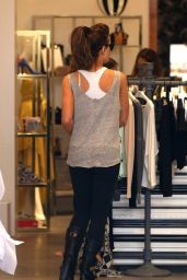 Kate Beckinsale at Alice + Olivia Boutique in Los Angeles, May 2015