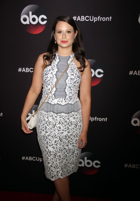 Katie Lowes - 2015 ABC Upfront in New York City