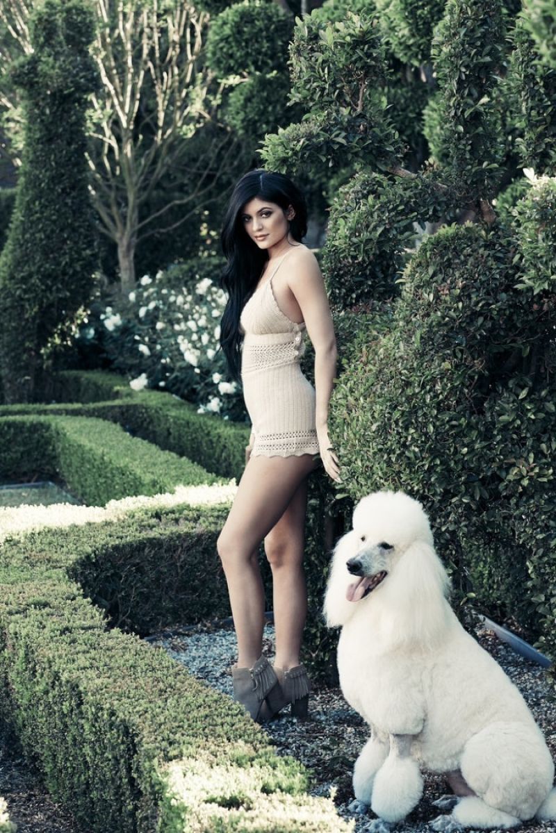 Kendall Jenner & Kylie Jenner- PacSun Summer May 2015 ...