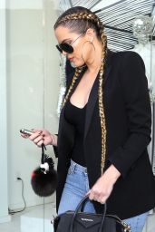 Khloe Kardashian - runs errands in Beverly Hills, April 2015