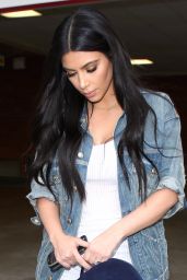 Kim Kardashian - Bob Hope Airport in Burbank, May 2015