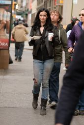 Krysten Ritter - On set of 