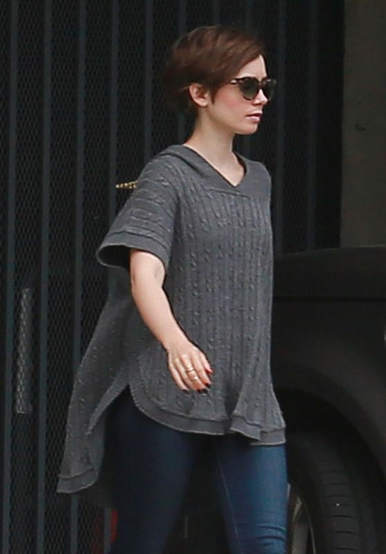 Lily Collins Visiting Friends in Larchmont Village in Los Angeles, May 2015