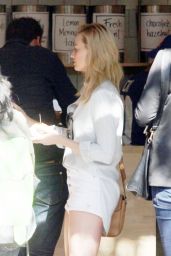 Margot Robbie Leggy in Shorts - Out in Toronto, Canada, May 2015
