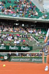 Maria Sharapova – 2015 French Tennis Open at Roland Garros in Paris – 3rd Round