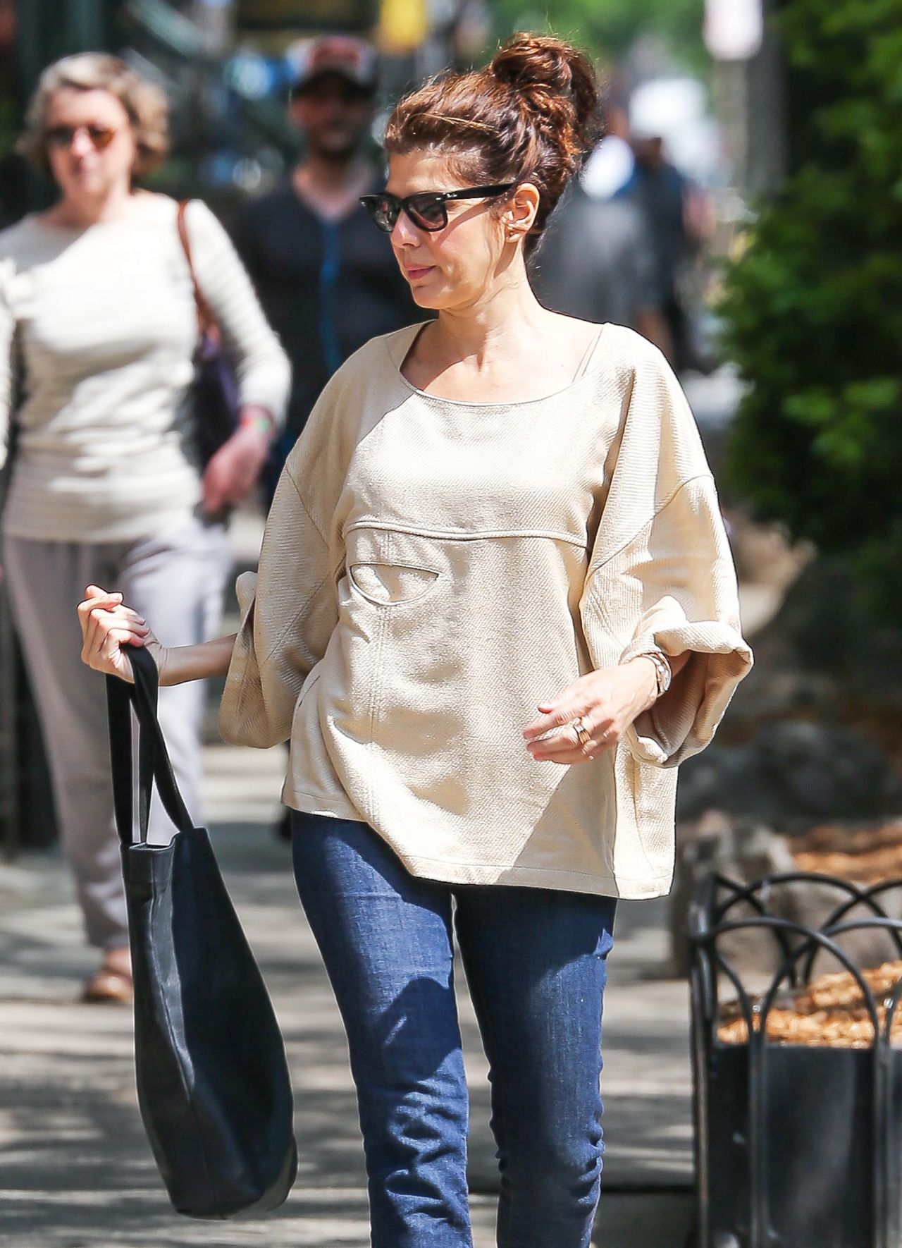 marisa-tomei-out-in-new-york-city-may-2015_4.