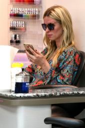 Nicky Hilton at a Nail Salon in Beverly Hills, May 2015
