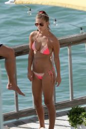 Nina Agdal Flaunts Her Bikini Body Poolside in Miami, May 2015