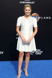 Olivia Holt – Tomorrowland Premiere in Anaheim