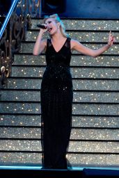 Pixie Lott Performs at 2015 BAFTA Awards in London