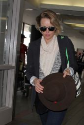 Rachel McAdams at LAX Airport, May 2015