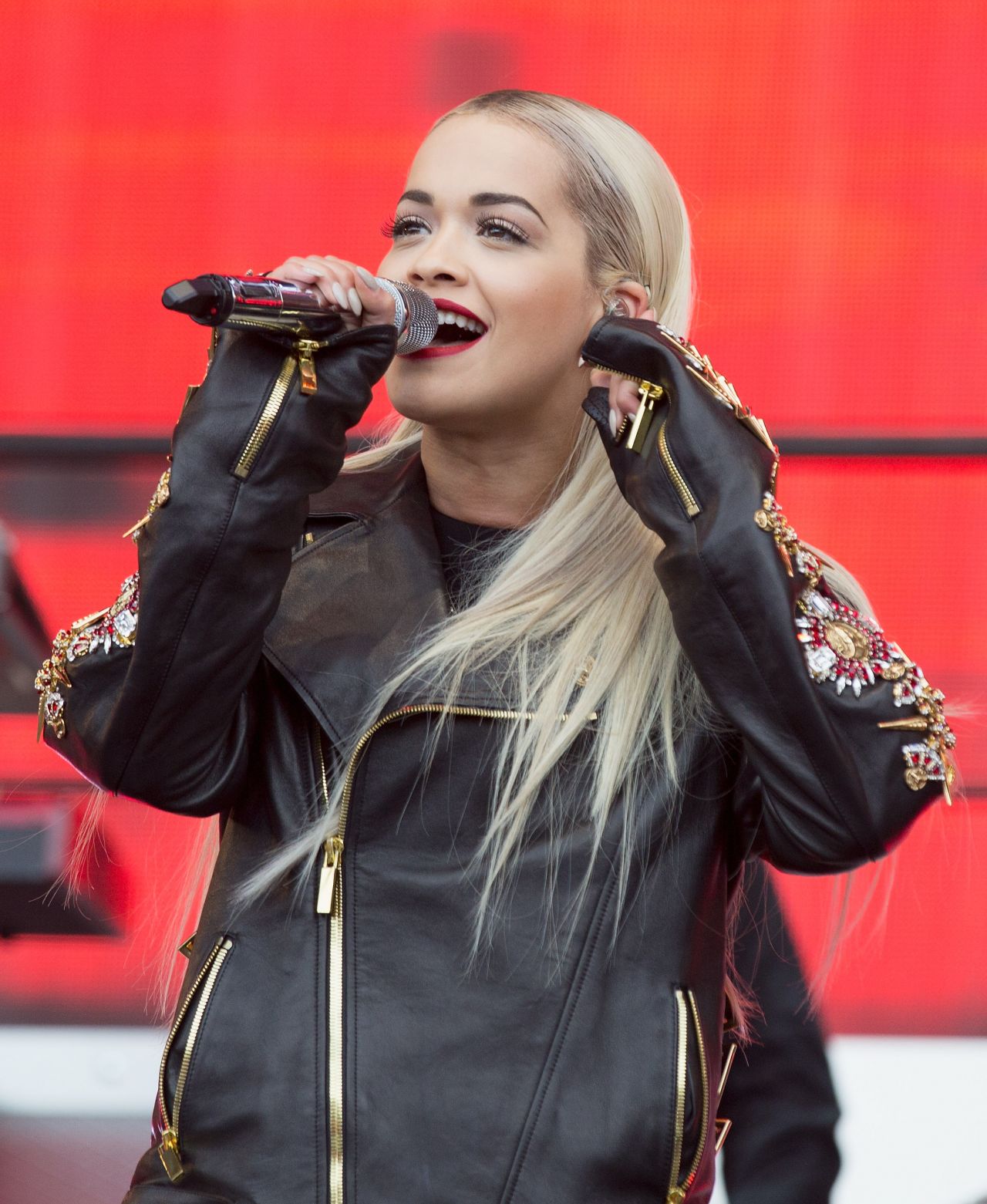 Rita Ora Performs at BBC Radio 1's Big Weekend 2015, Day 2, Norwich