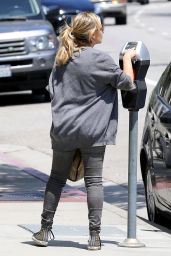 Sarah Michelle Gellar - Out in Brentwood, May 2015