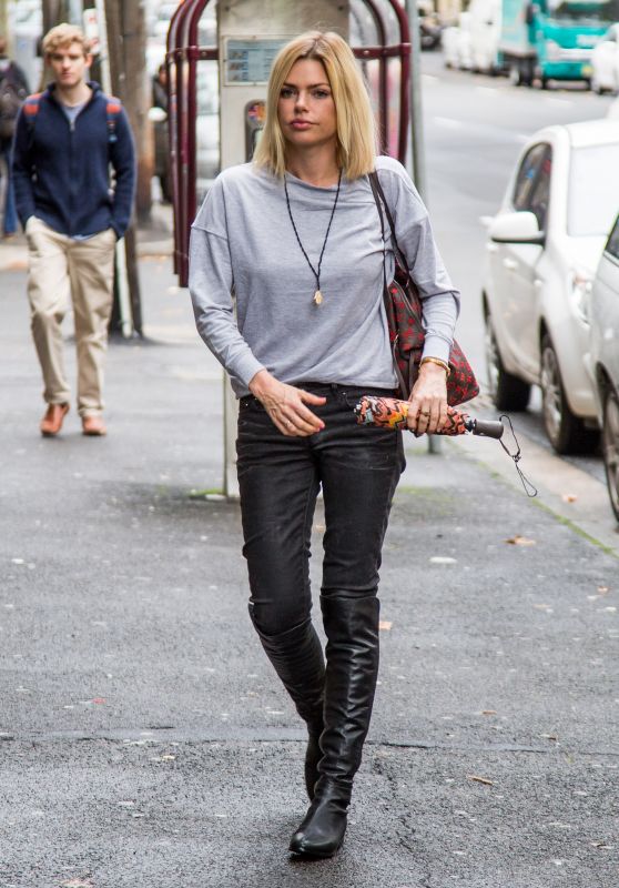 Sophie Monk Street Style - Rainy Day in Sydney, Australia, April 2015