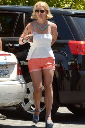 Britney Spears in Shorts - Thousand Oaks, June 2015