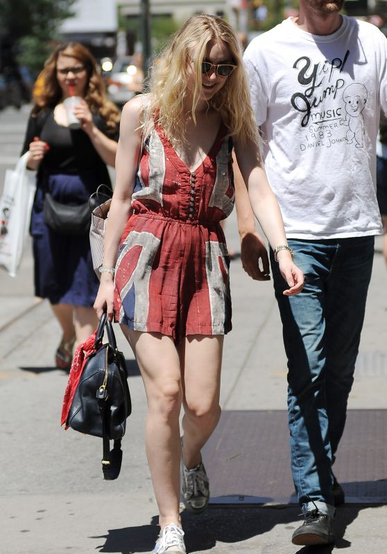Dakota Fanning - Out Shopping in Soho, New York, June 2015
