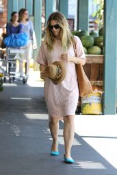 Drew Barrymore Shopping at Whole Foods in West Hollywood, June 2015