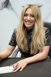 Hilary Duff - Breathe In, Breathe Out CD Signing Event in Lake Grove, New York