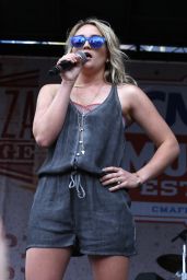 Jamie Lynn Spears Performs on The Bud Light Plaza Stage - 2015 CMA Music Festival