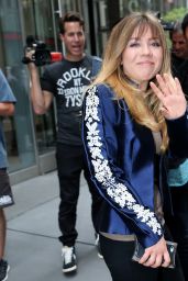 Jennette McCurdy - Leaving the SiriusXM Studios in NYC, June 2015