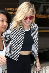 Kate Hudson Style - Out in New York City, June 2015