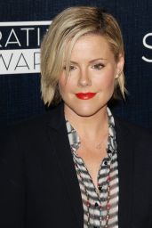 Kathleen Robertson - 2015 Step Up Women