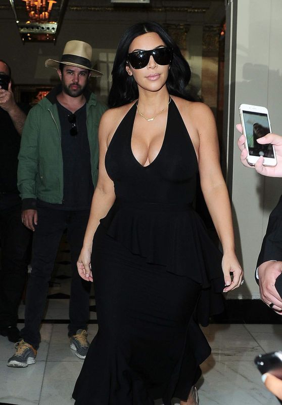 Kim Kardashian - Leaving the Dorchester Hotel in London, June 2015