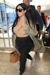 Kim Kardashian Summer Airport Style - Nice, France, June 2015