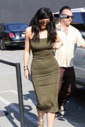 Kylie Jenner Flaunts Herin a Dress - Leaving a Store in Los Angeles, June 2015