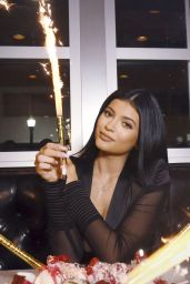 Kylie Jenner - Sugar Factory Opening in Miami Beach, June 2015