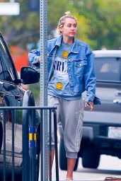 Miley Cyrus - Out in Los Angeles, June 2015