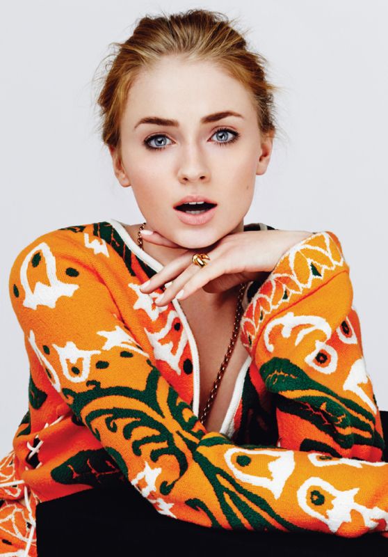 Sophie Turner - Photoshoot for Glamour Mexico July 2015
