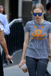 Amanda Seyfried - Going to the Gym in New York City, July 2015